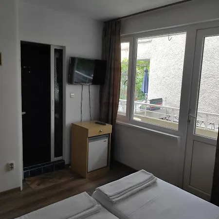 Drazhev Pensionat 3*