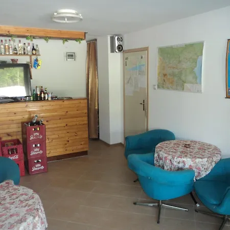 Drazhev Guest house 3*